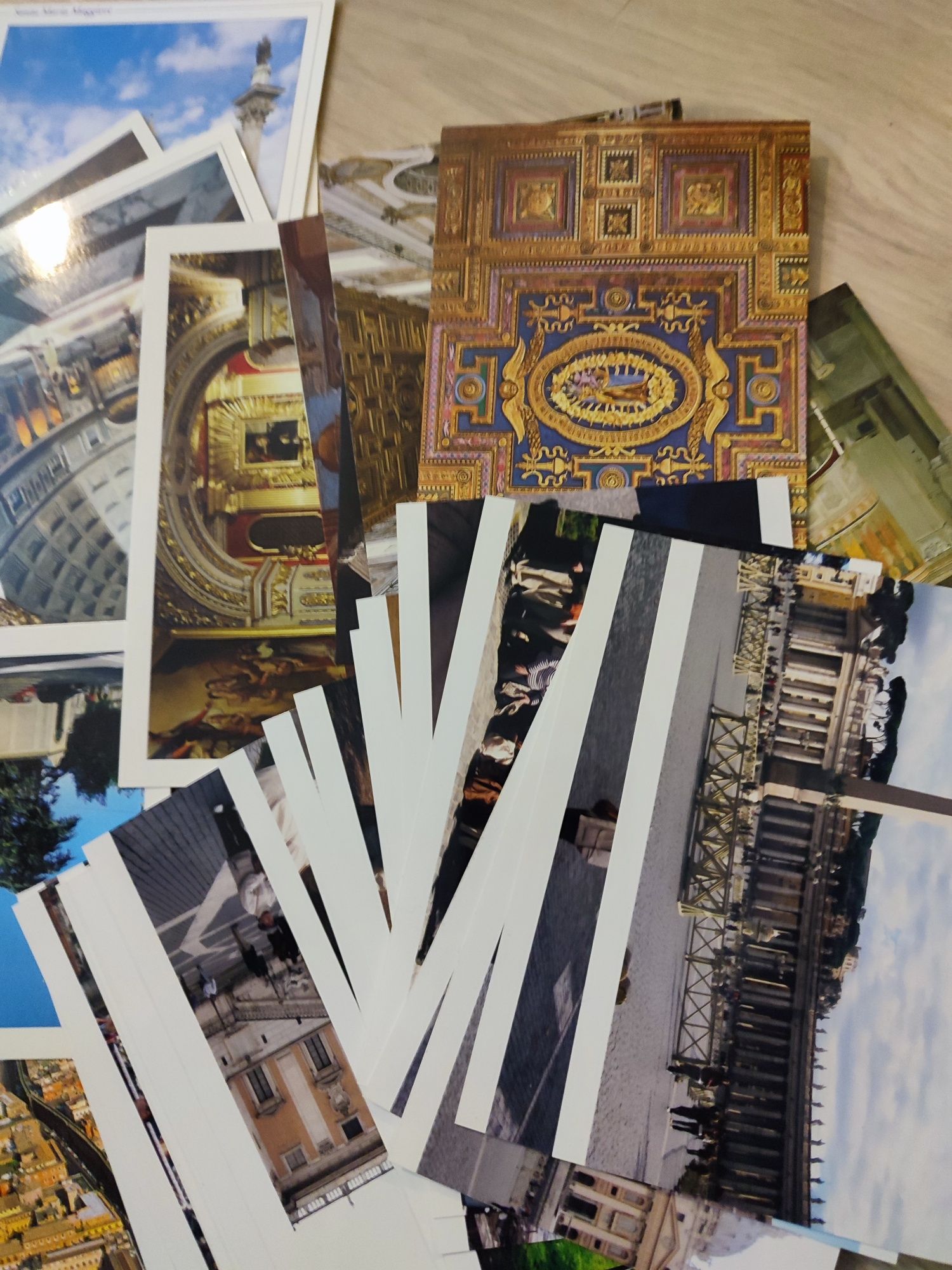 Pocztówki i zdjęcia z Rzymu