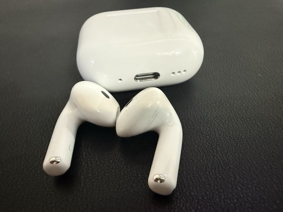 AirPods 4 ( ANC ) шумодав