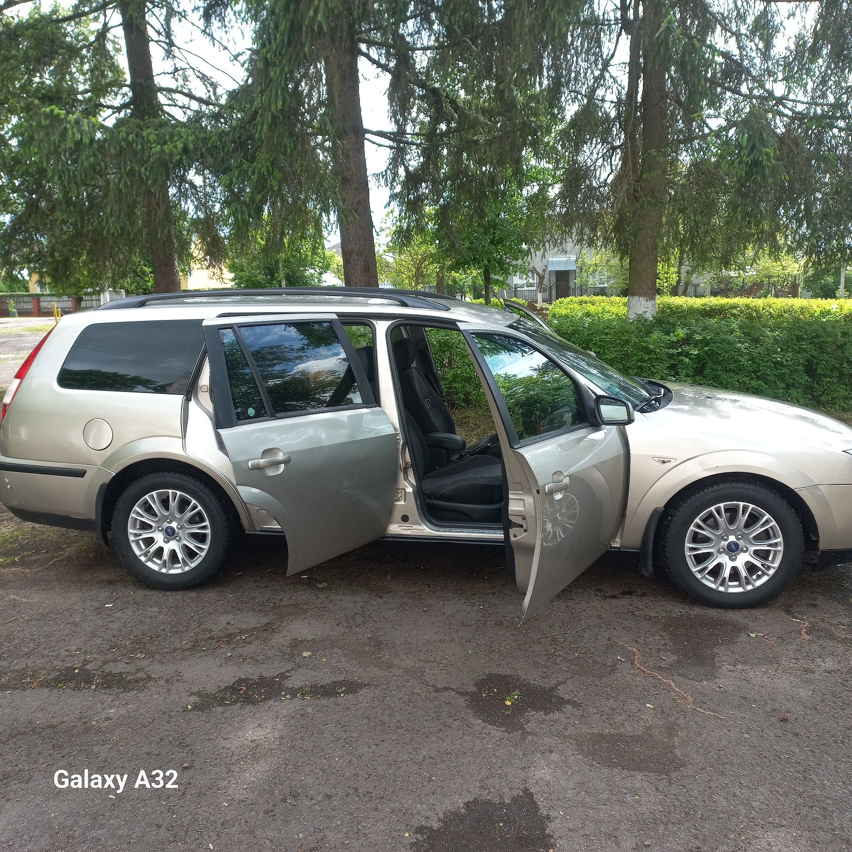 Ford Mondeo продам
