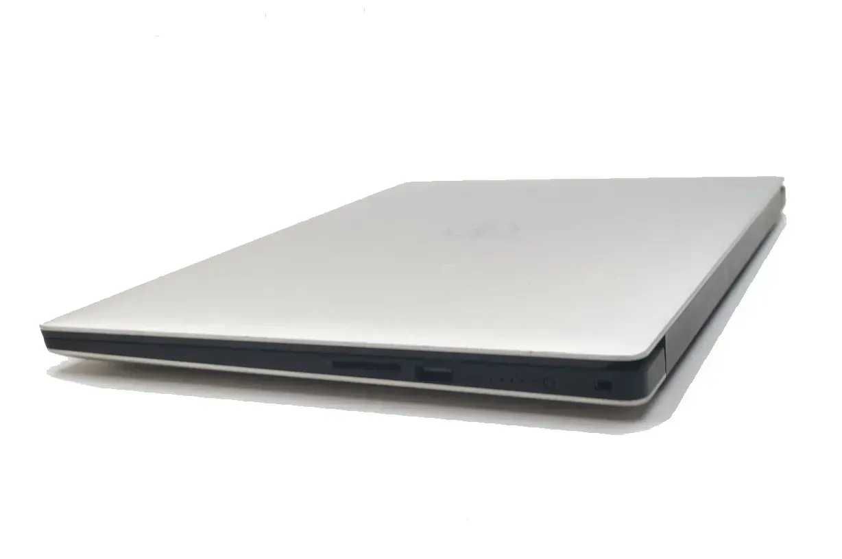 Dell Precision 5540 15,6''/i7-9850H/32Gb/512GbSSD/Nvidia  T2000 4Gb