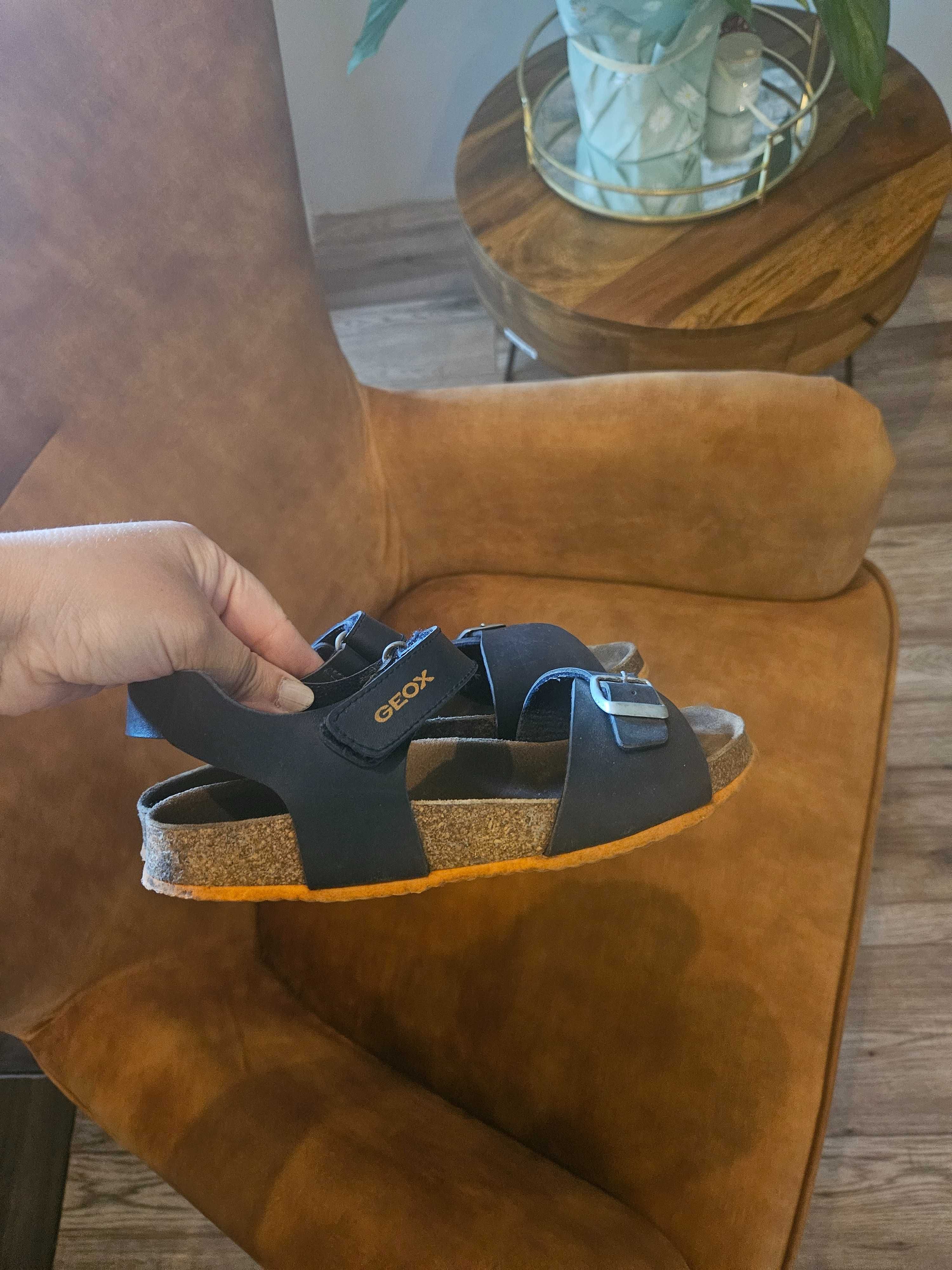 Sandalki geox 35 skóra