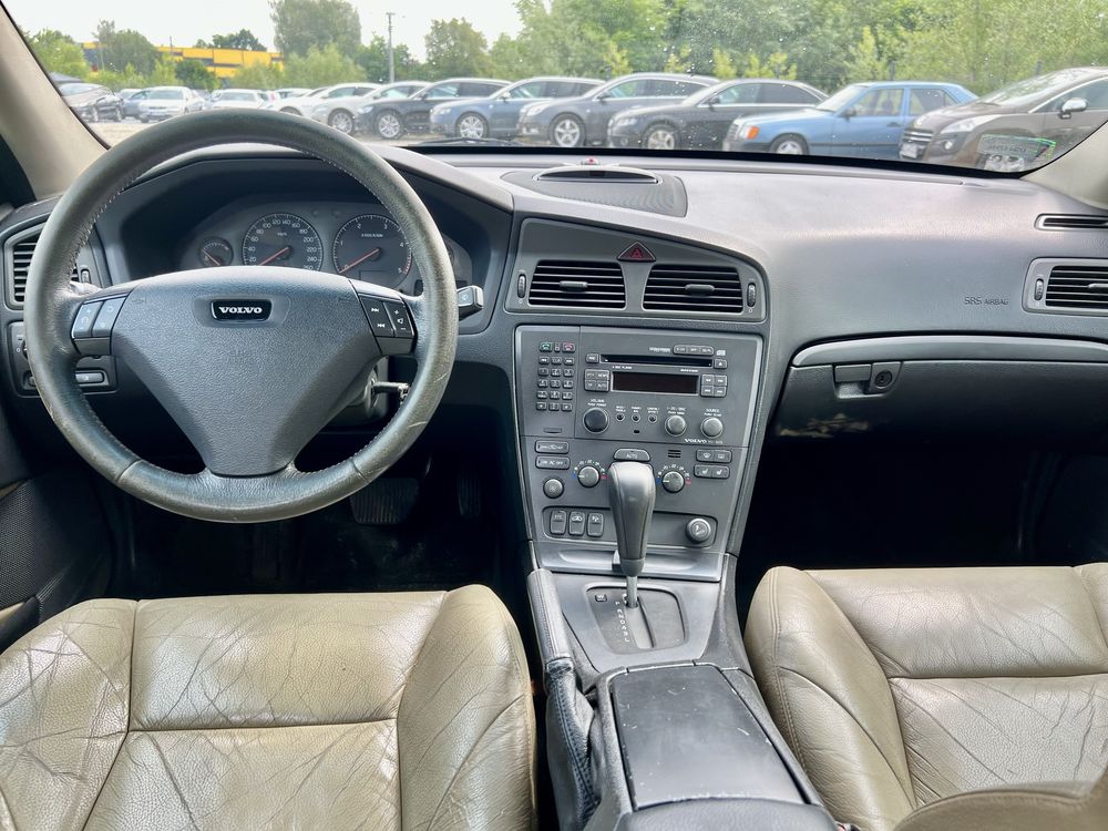 Volvo S60 2.4D * Automat * Klima * Skóry * 2004 * Hak * Alu * Zadbane