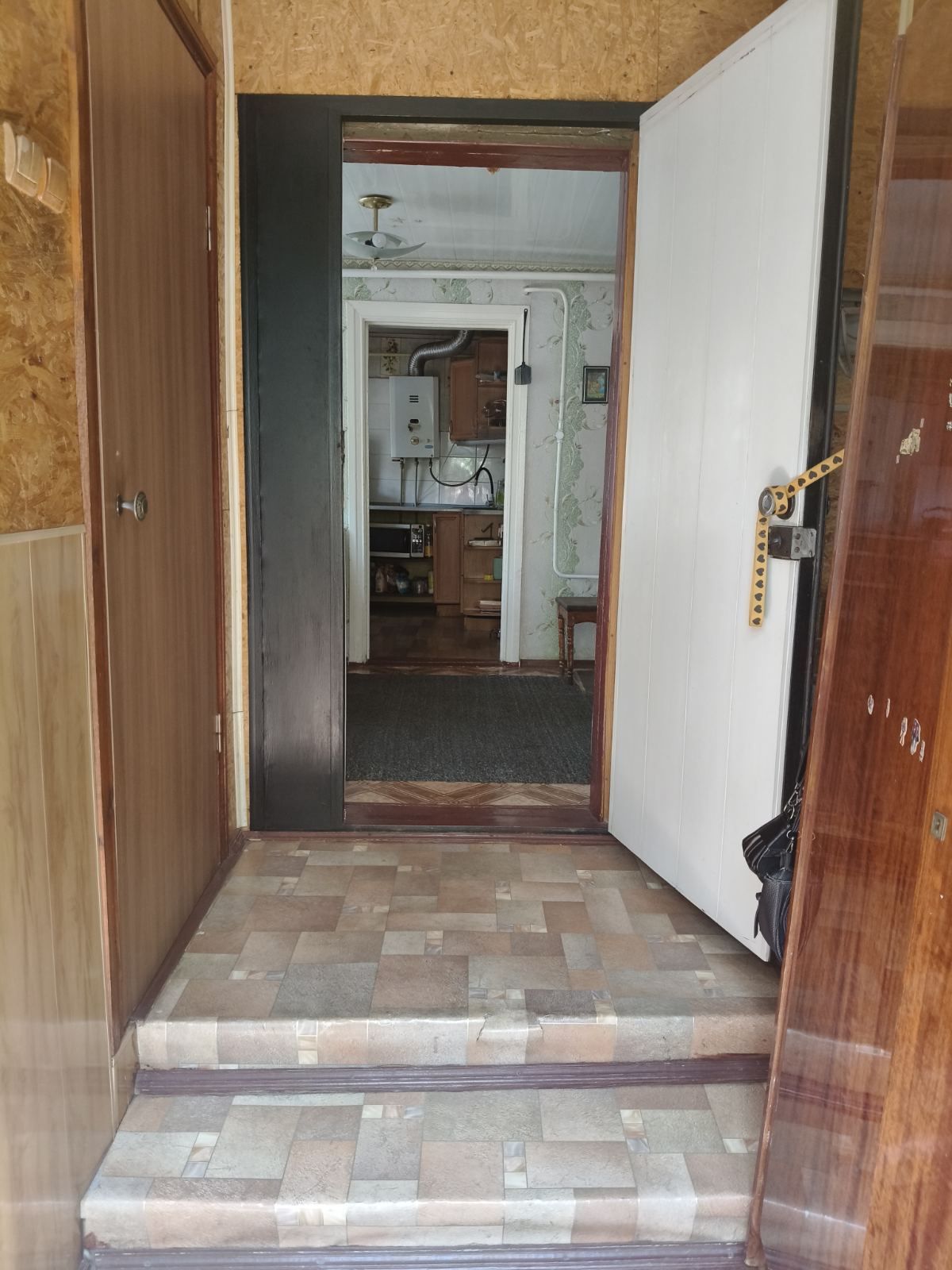 Продам газифицированный дом ул. Архитектурная, Зелёный Яр