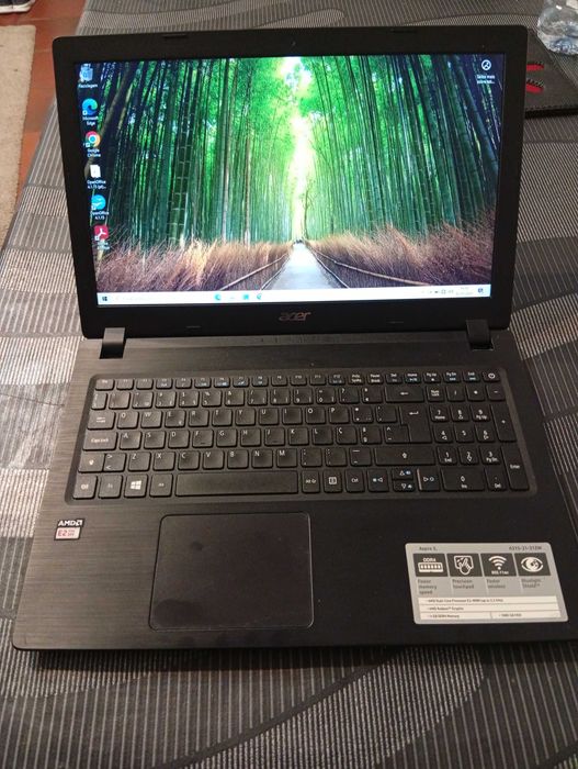 Computador portátil acer