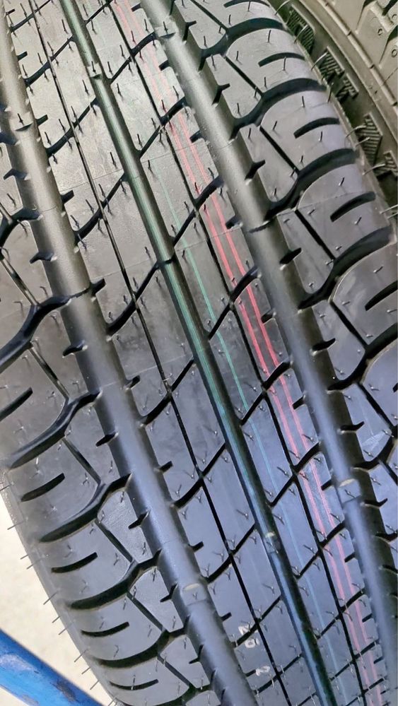 205/60/15 R15 Dunlop SP Sport 200Е 2шт. новые