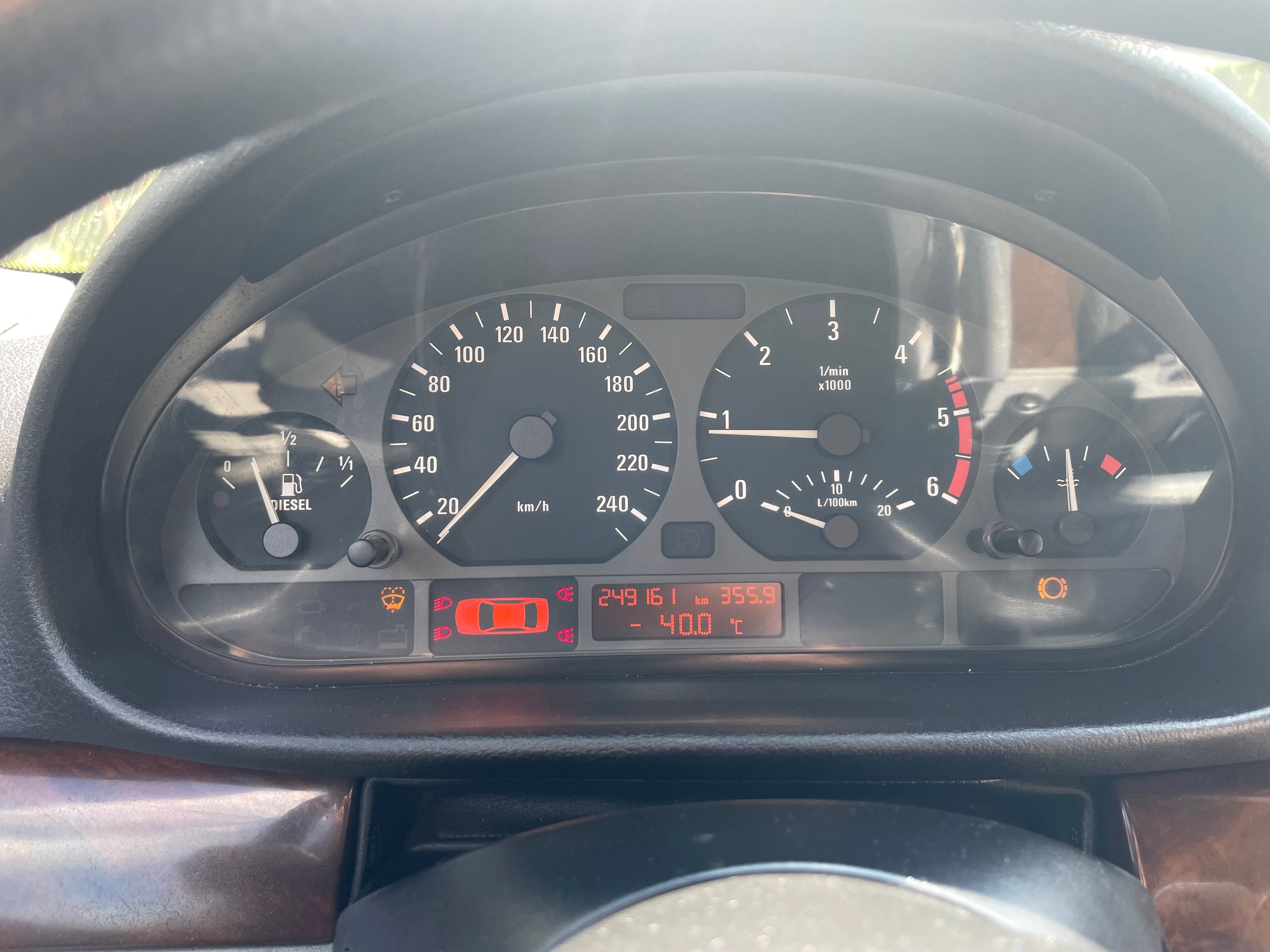 Продам або обміняю власне авто BMW