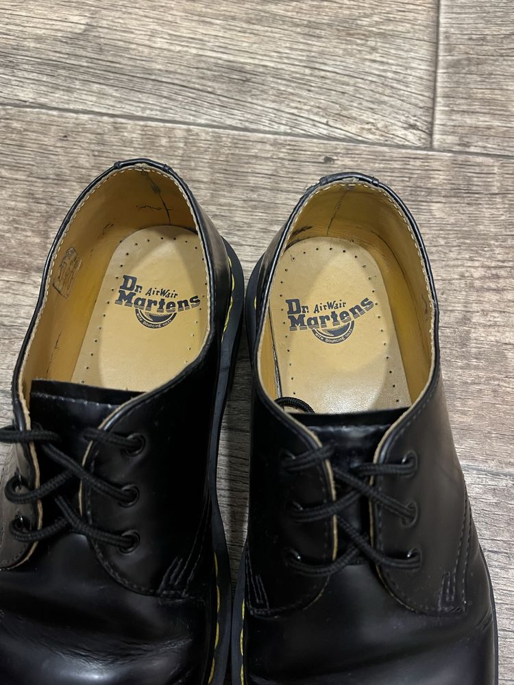Шкіряні туфлі броги Dr. Martens 1461 жіночі, оригінал, чорний колір