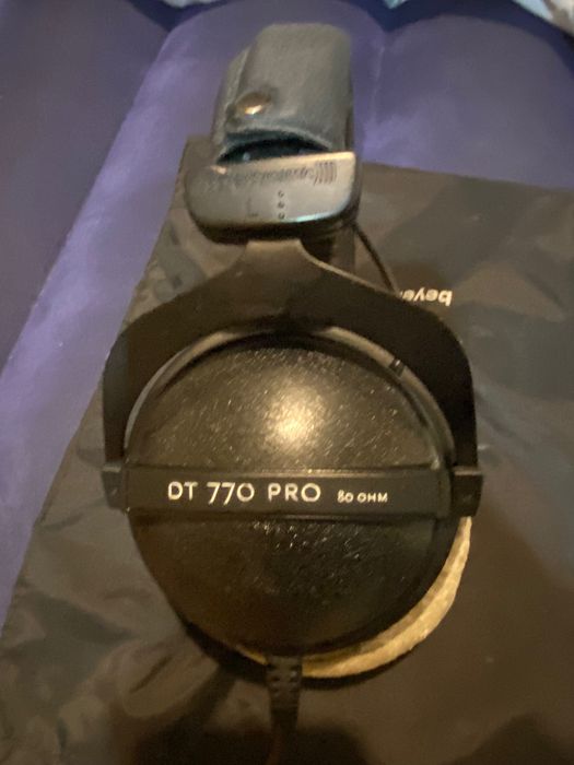 Fones Beyerdynamic DT 770 Pro 80 ohm