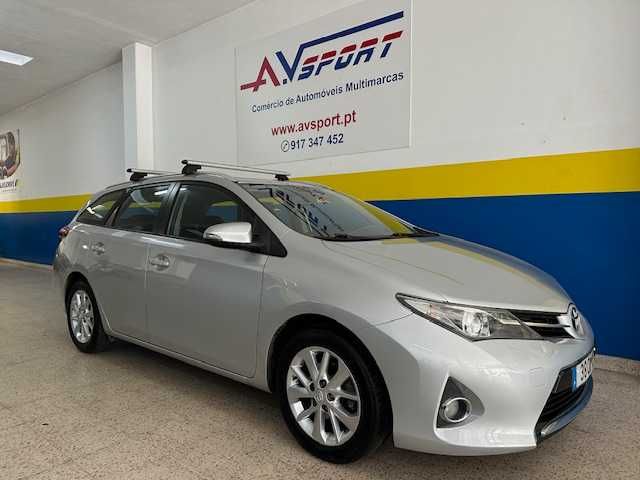 Auris Touring Sports 1.33 VVT-i todas as revisoes na marca