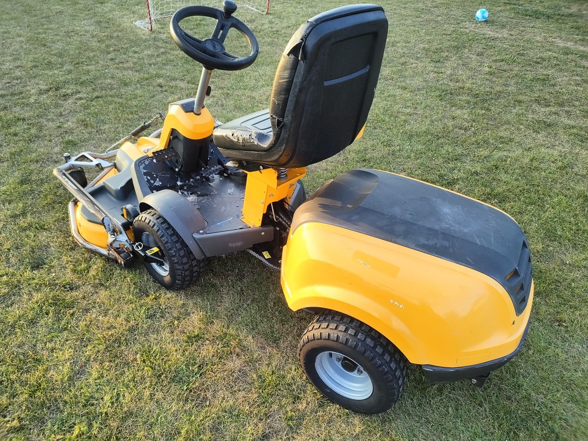 Traktorek STIGA PARK 740 PWX 4WD 4x4. Silnik Briggs Vanguard V-ka 18hp