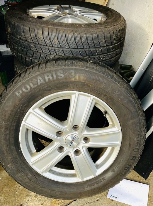 Opony zimowe w bardzo dobrym stanie