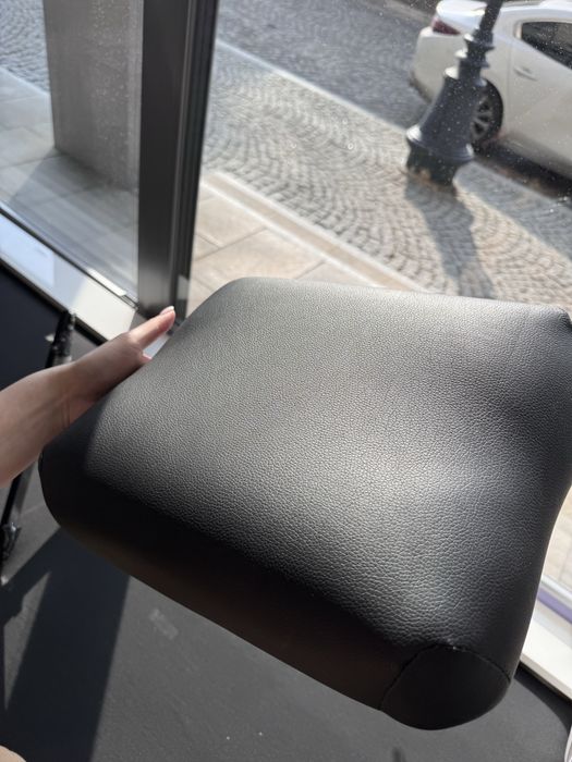 Podlokietnik do tatuażu