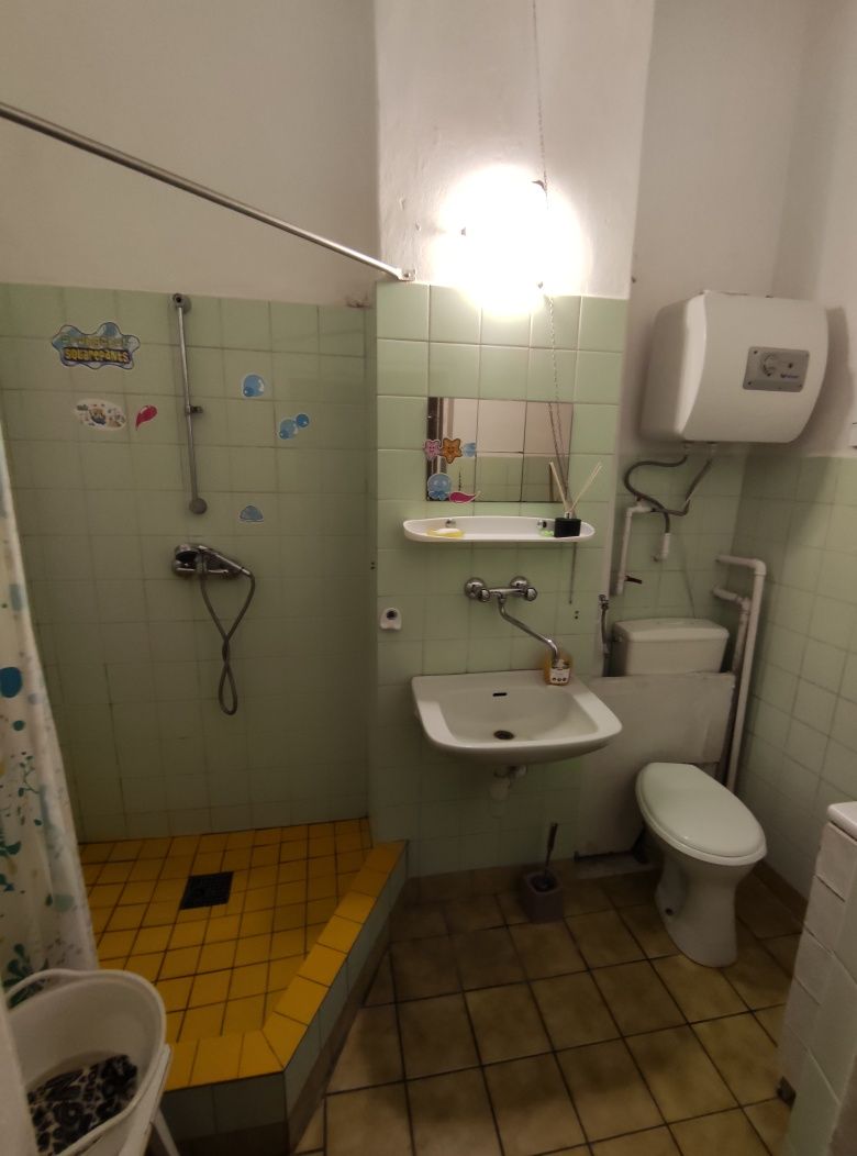 Pokój dla osoby prqcującej przy ul. Rewolucji 1905r