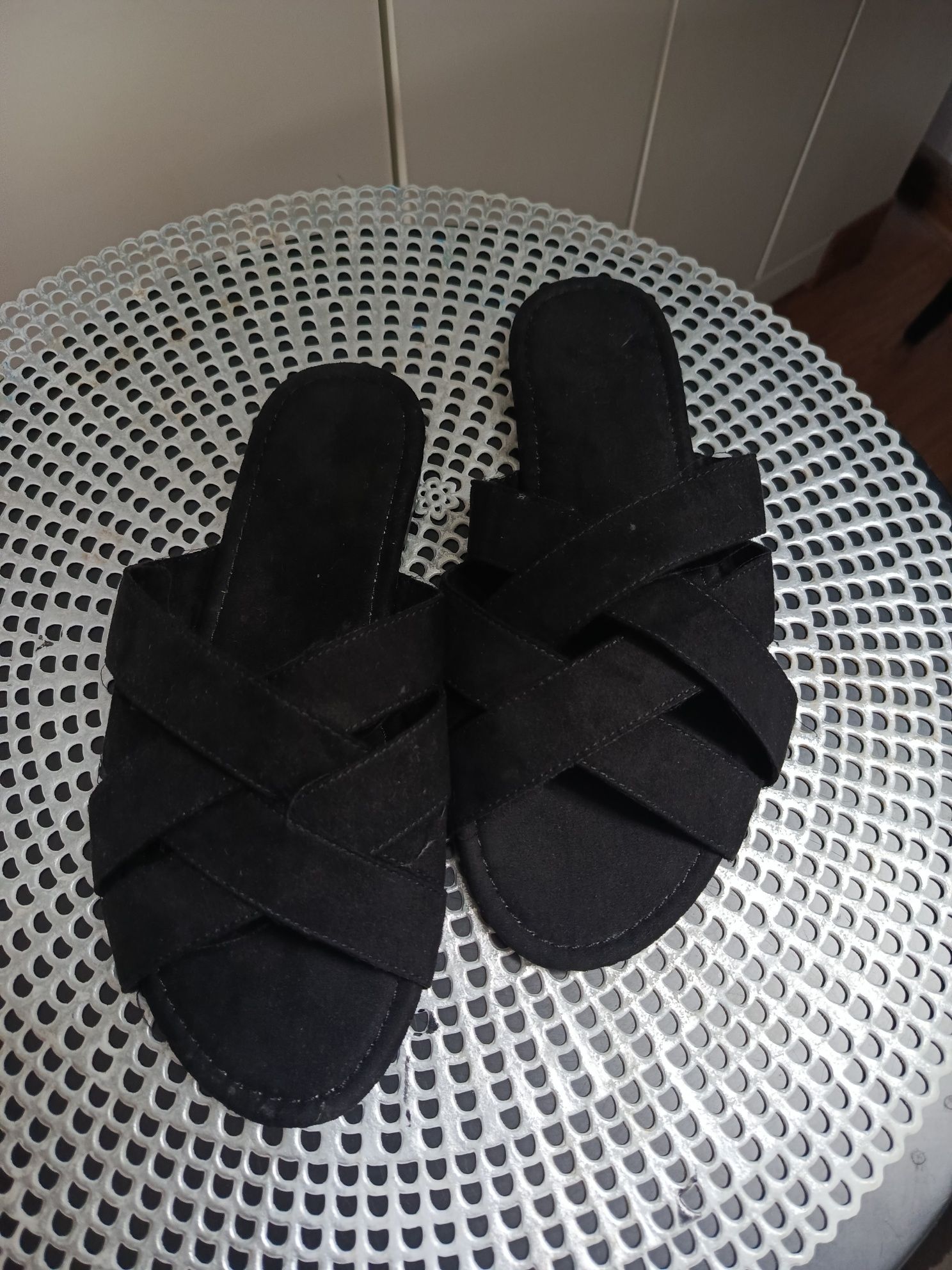 Klapki damskie 36