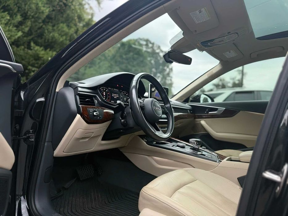 Audi A4 Premium Plus      2018