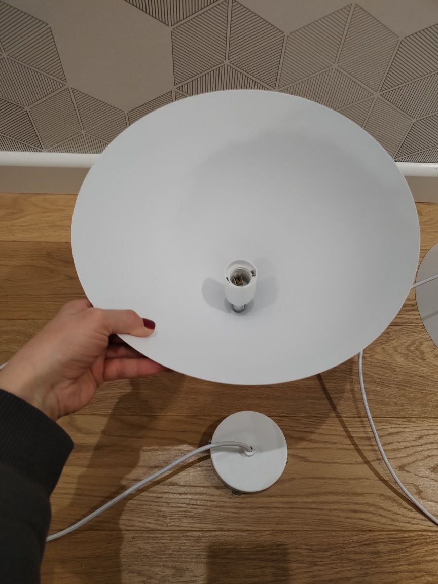 Biała lampa wisząca 2 szt.