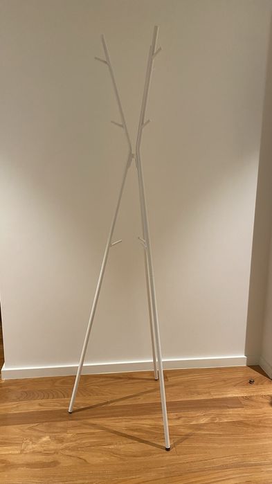 Bengaleiro branco ikea (1,69cm altura)