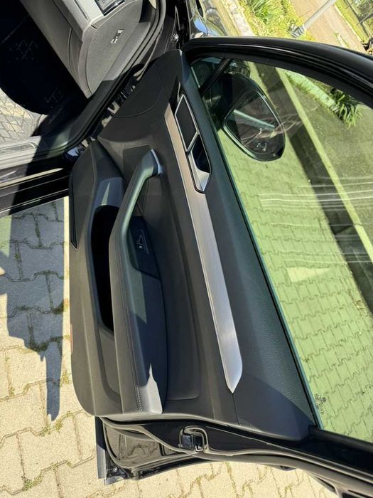 продаж авто Volkswagen Passat