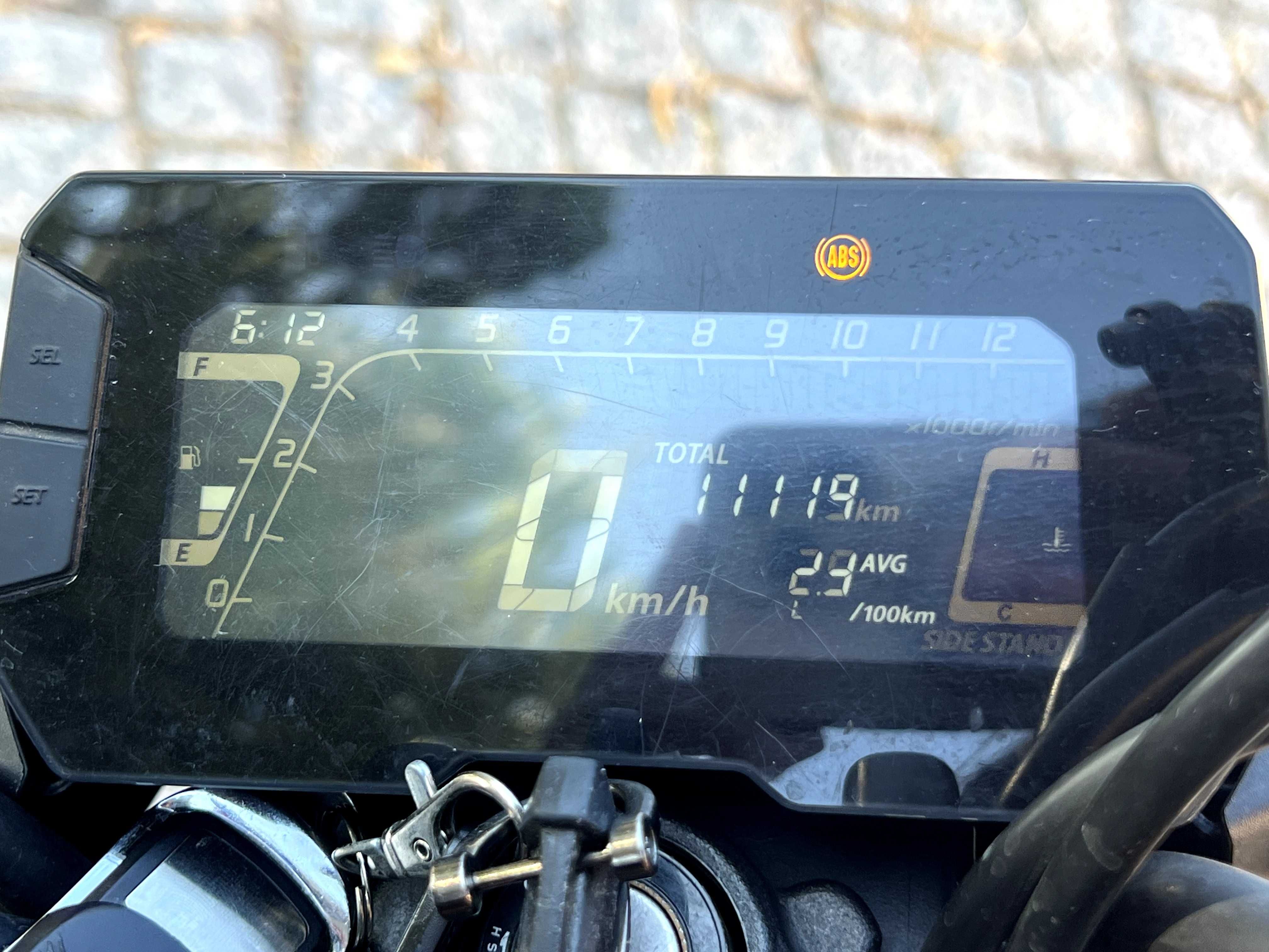 Honda CB 300R | 2019 | 11.119 km | Como Nova – Com extras