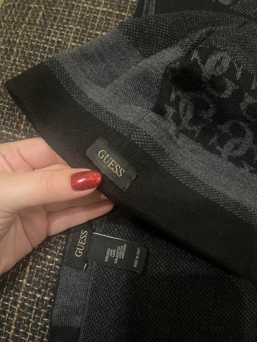 Guess шапка і шарф набір зимова