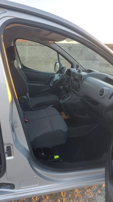 Citroen Berlingo de 2018 como nova ...um dono184 mil km  aténsao 100cv