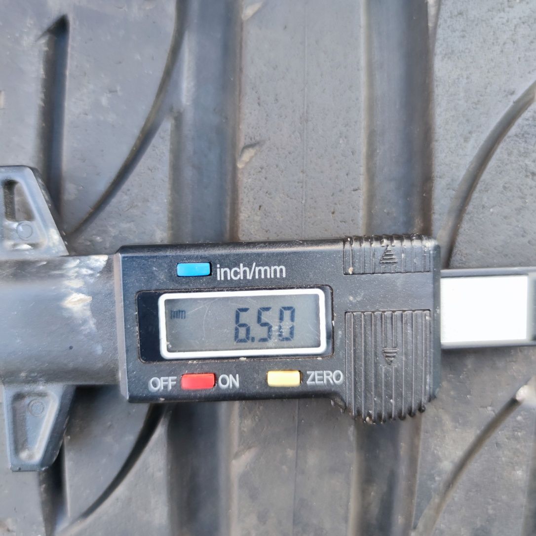 opony lato 235x40x19 BRIDGESTONE 2szt 400zł 2018r