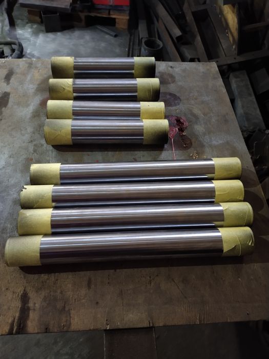 Пальці та втулки