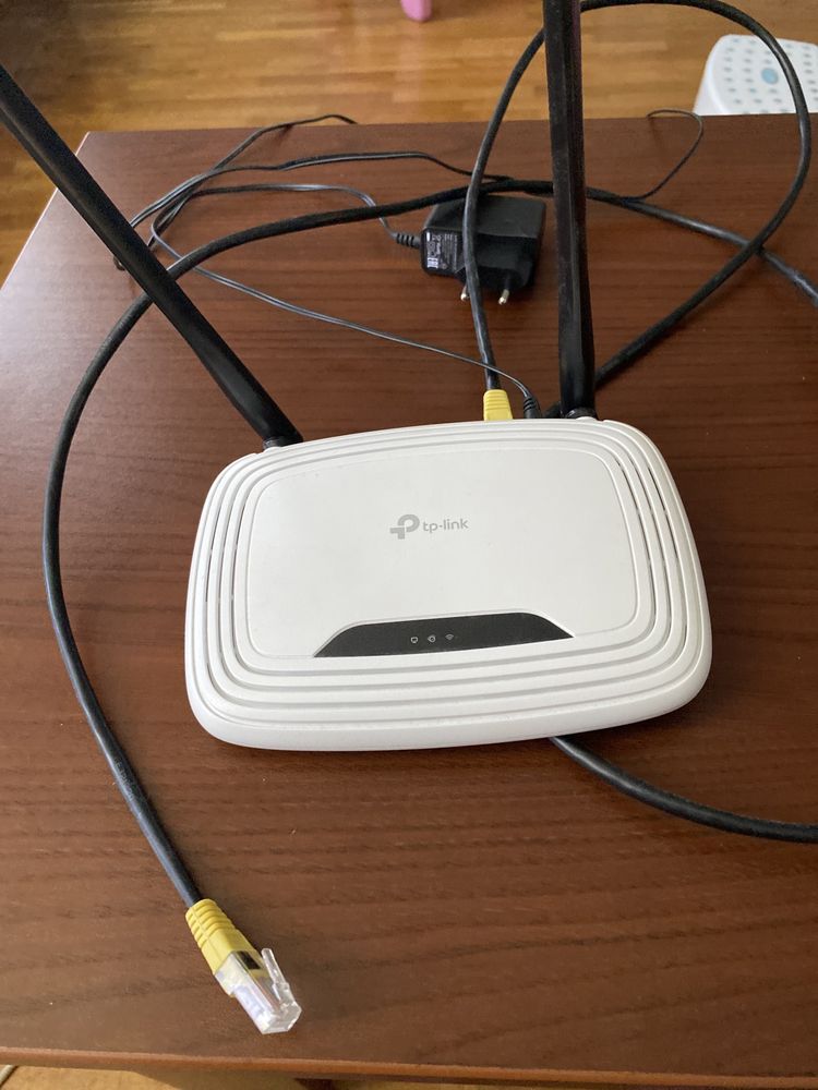 Router tp-link TL-WR841N !!