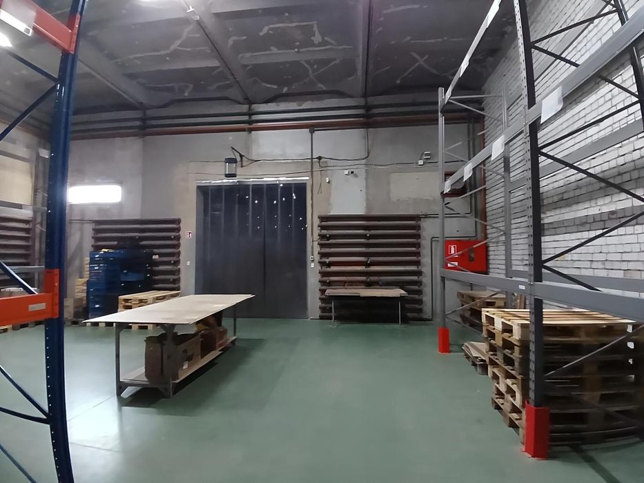 Склад 415 м2 в складському комплексі