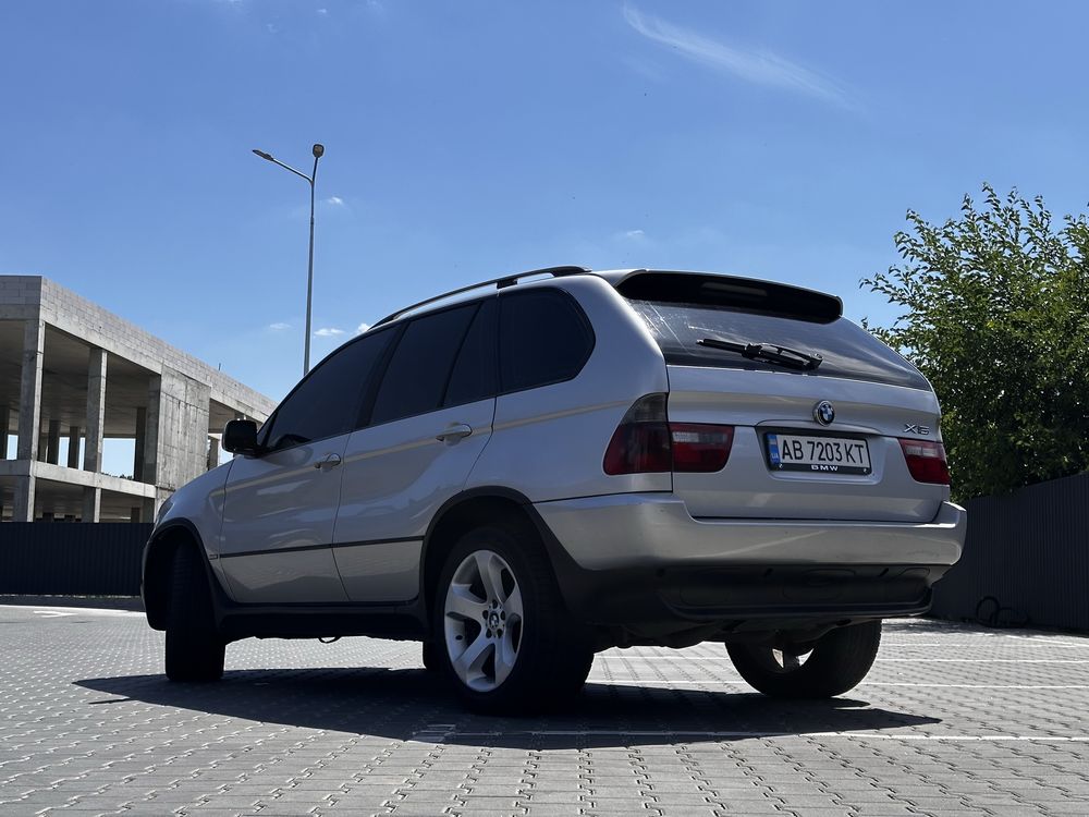 Продам BMW X5 E53 рест