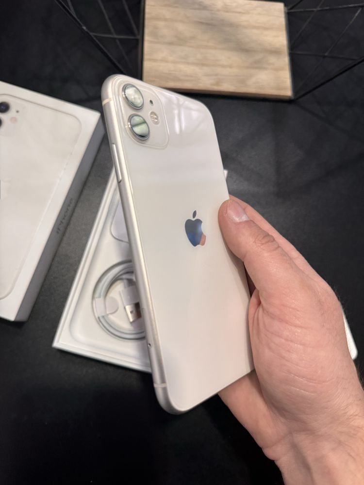 iPhone 11 64 Gb White Neverlock