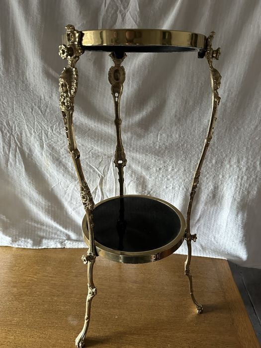 Stolik kwietnik mosiężny