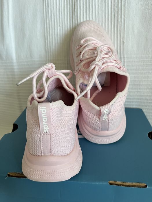 Nowe lekkie sportowe buty SPRANDI r.34
