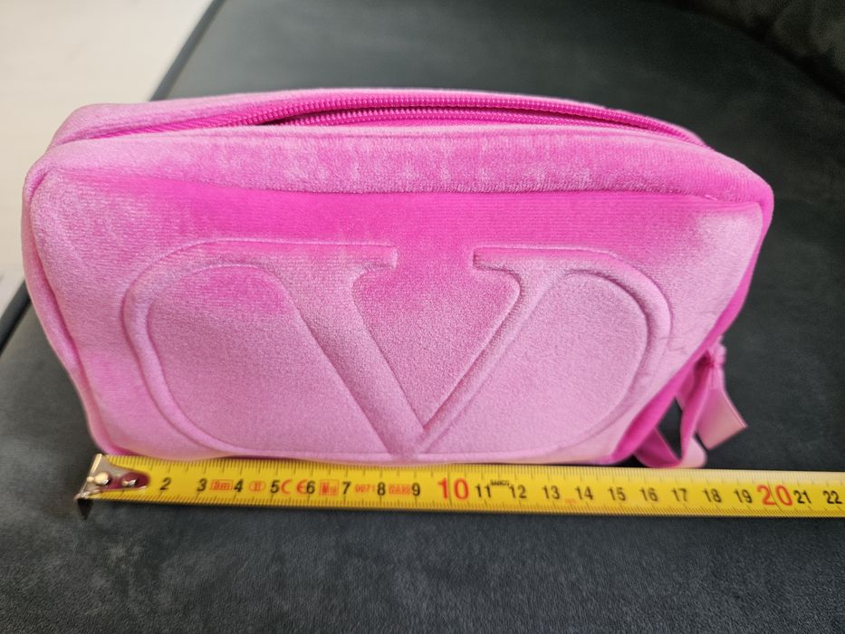 Kosmetyczna Valentino Nowa oryginał