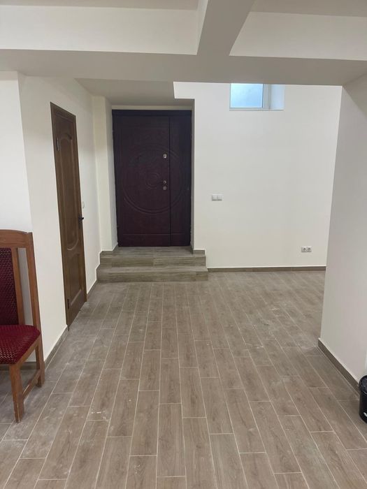 Продам комерційне нежитлове приміщення  54м² Ракоці 22