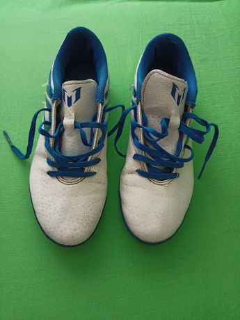 Buty piłkarskie sportowe turfy Adidas