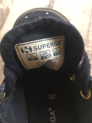 Komplet sukienka + czapka + tenisówki superga 26