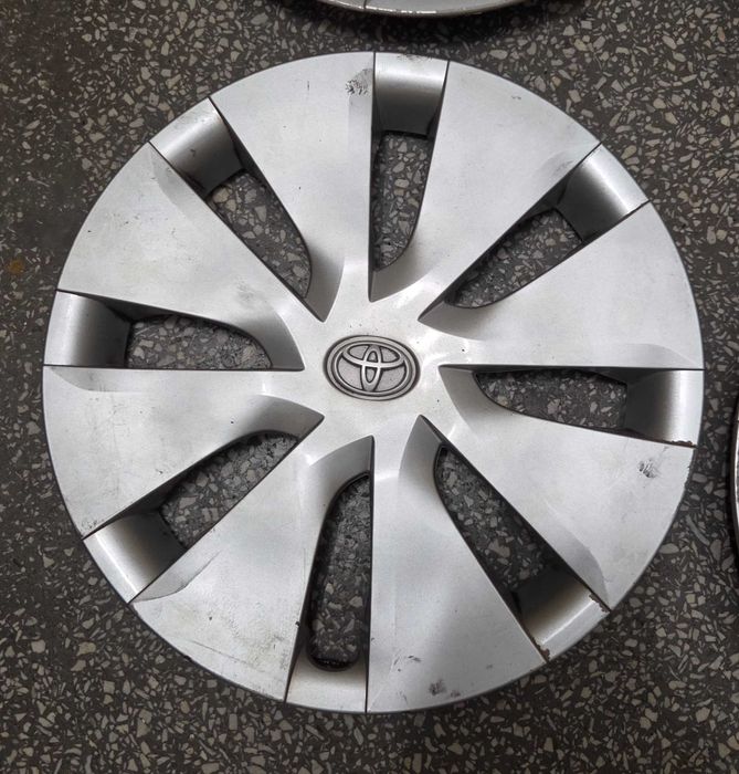Kołpaki Toyota Auris Corolla 15"