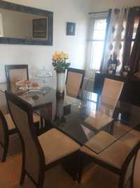 Mesa de casa de jantar com 6 cadeiras