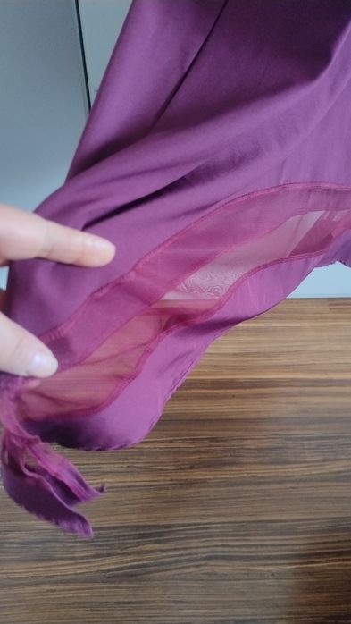 Sukienka  długa zwiewna .