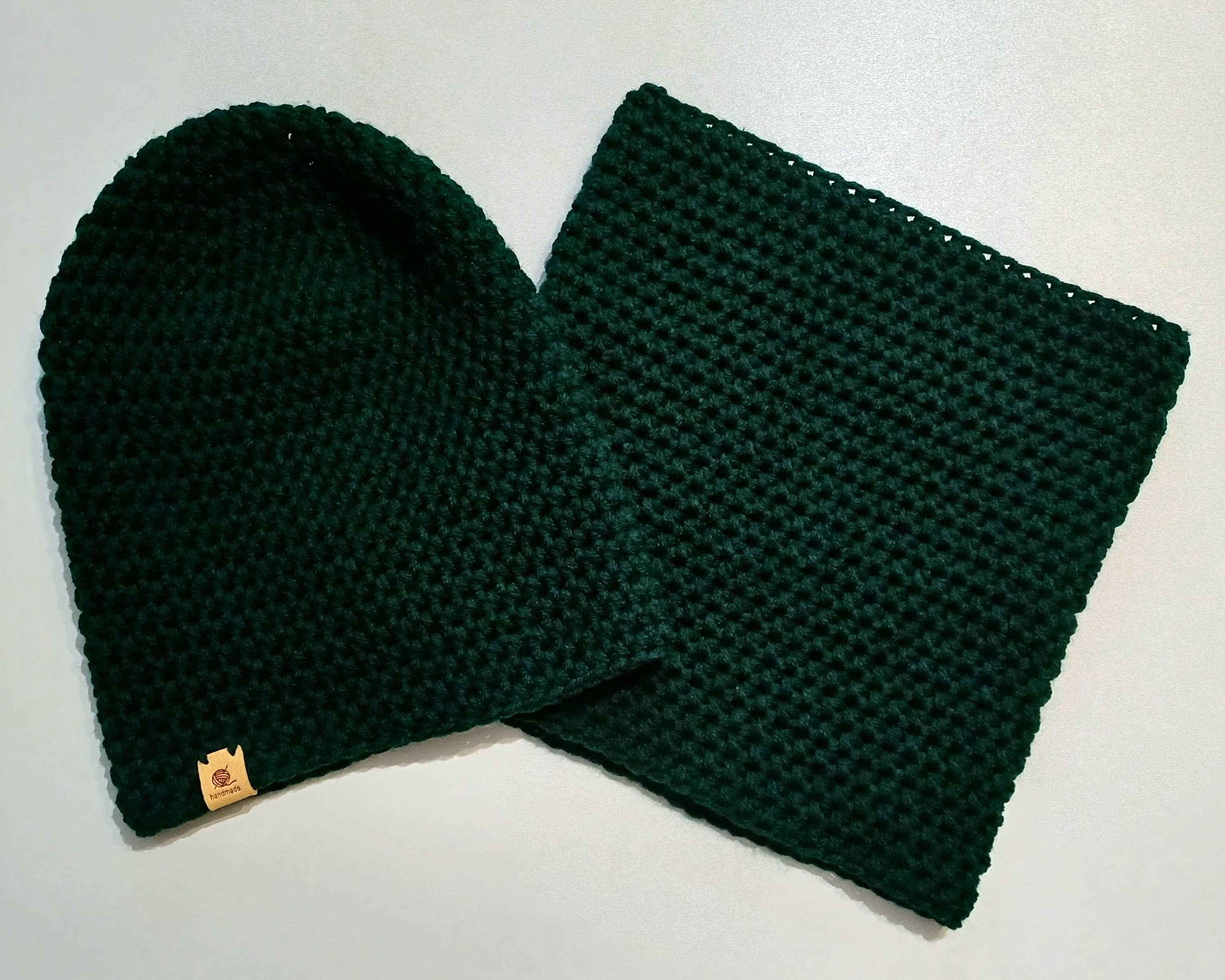 Ciemnozielony zestaw czapka smerfetka z kominem handmade