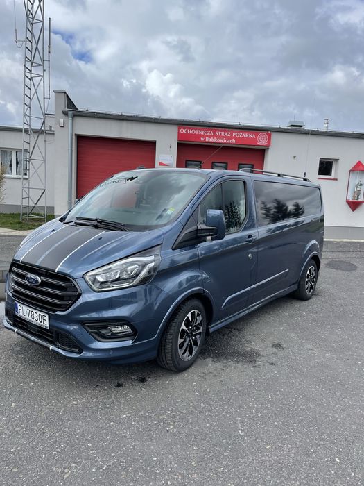 Ford transit custom sport