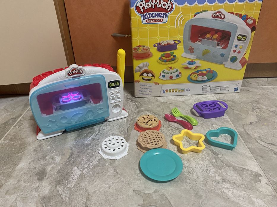 Play-Doh Чудо-печь