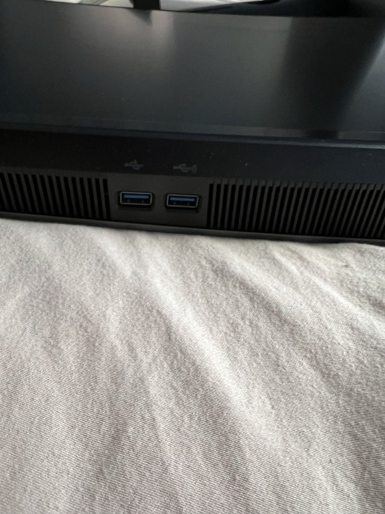 Dell U4919DW monitor szerokokątny zakrzywiony  49’’ stan bardzo dobry