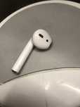 Продам навушник лівий airpods 2 a2031 model