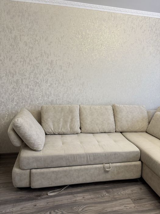 Продам диван кутовий