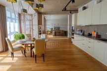 Продаж 5к квартири 300м2, ЖК Новопечерські Липки вул Андрія Верхогляда