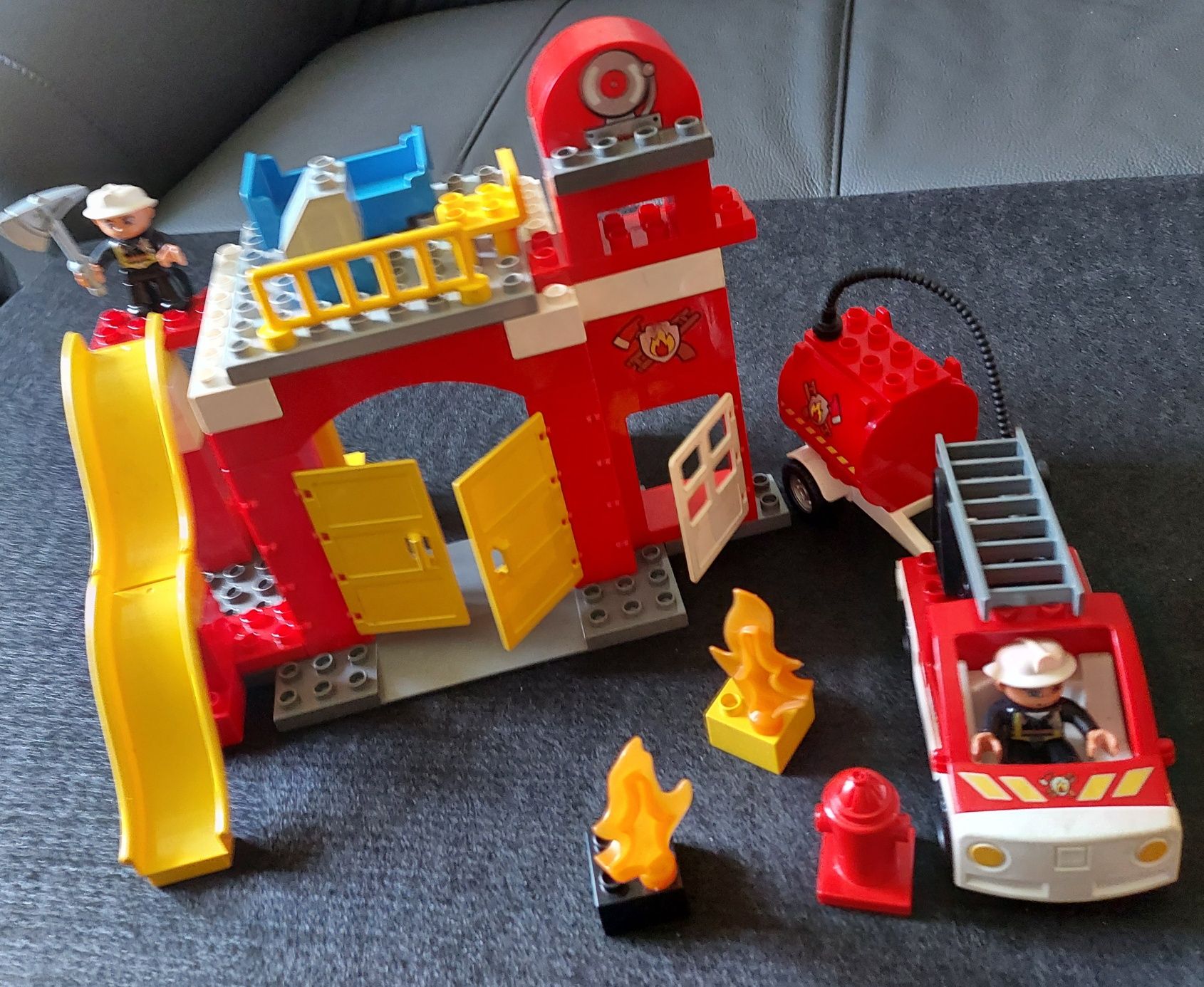 Lego Duplo  6168 Remiza strażacka