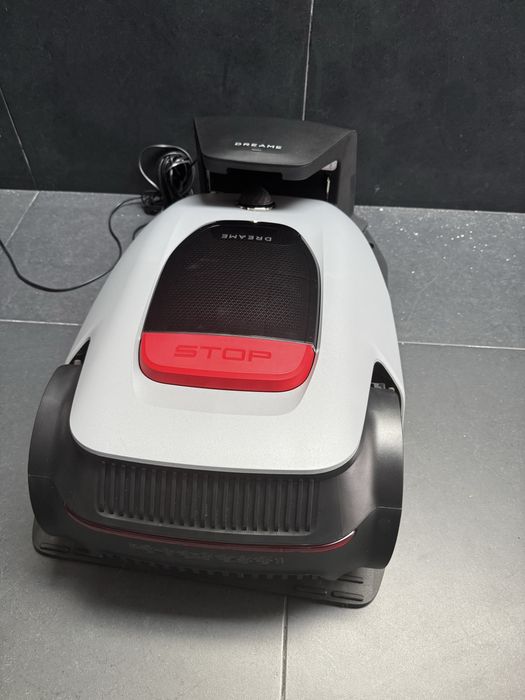 Robot corta relvas (corta sozinho a relva com a app ) Dreame A1 pro