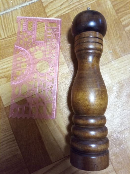 Продам мельницу для специй